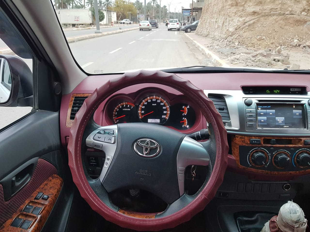 السلام عليكم تيوتا بيك اب موديل 2014 كويتي شاصي 19 باسمي شرط التحويل ماشيه 235 الف محرك مجفت جديد شغل الموصل والك شرط لابخار لاصوت لاصرف السياره مكفوله من الصبغ طخم تاير مكاني الانبار حديثه السعر 200 وبيها مجال للاستفسار الاتصال على *********** و***********
