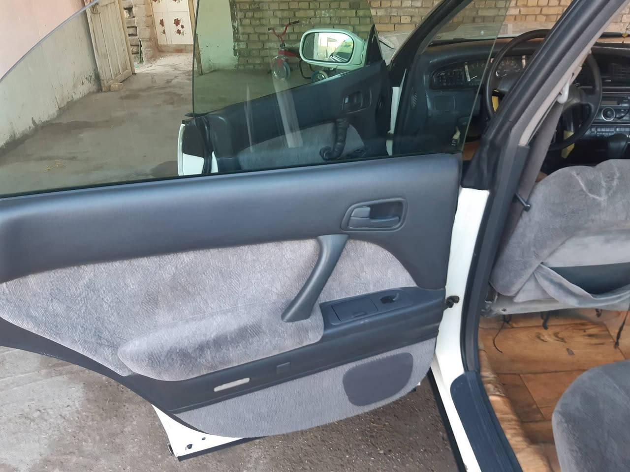 سلام عليكم بطه للبيع جاهزه من حداده نضيفه تخم تاير مكينه وكير شرط اصولياته رقم بصره شرط مداور سياره بيه ضربه تكمه   السعر ٤٨  وبيه مجال مكان بصرة قضاء المدينه  ***********         
***********
