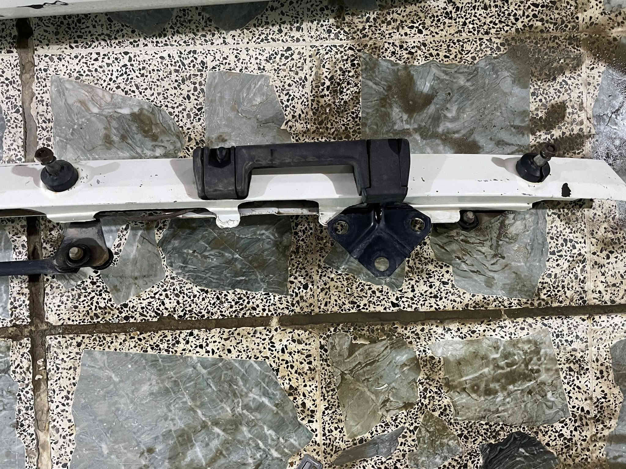 للبيع شباج مان صقر 
الرقم:***********
