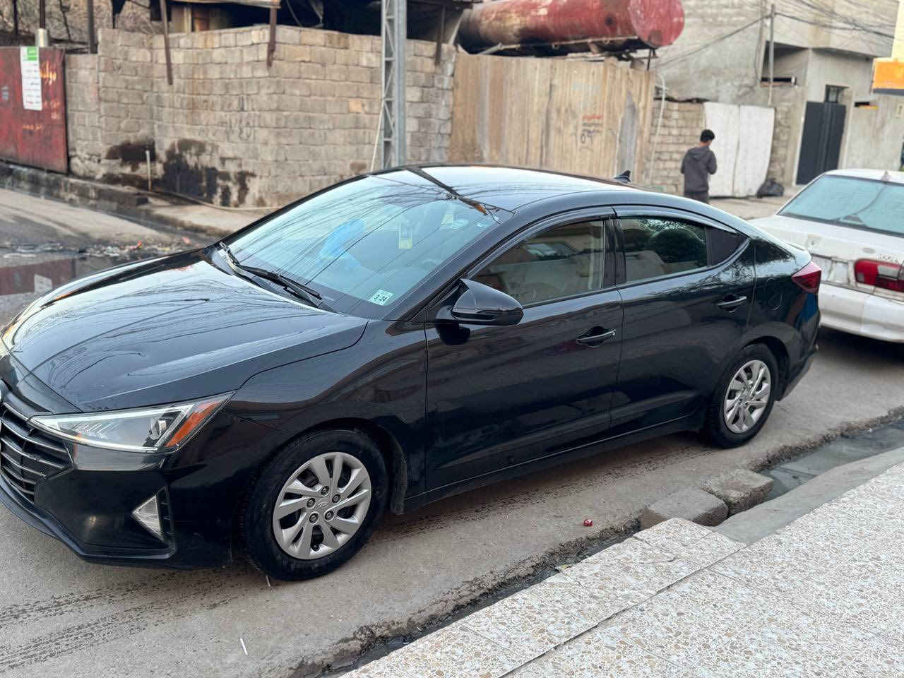 الانترا 2020
محرك 20
ظررها بل عراق دعاميه فقط
ظررها بل خارج قبق صندوق 
تريد تحويل تريد وكاله 
السعر 125 وبيها مجال بسيط 
اتصل وابشر خاص ماكو 
صاحب السياره ‭0771 863 2699‬
