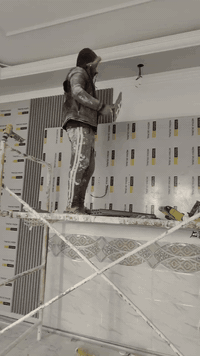 عمل جميع أنواع الديكورات الداخلية و الخارجية جبسن بورد داخلي وخارجي بديل الخشب بديل الرخام شيبورد وجميع انواع الديكورات والصباغ اعمل بغداد و ديالى وكربلاء كادر كامل اي استفسار اتصل بنا على الرقم ***********
