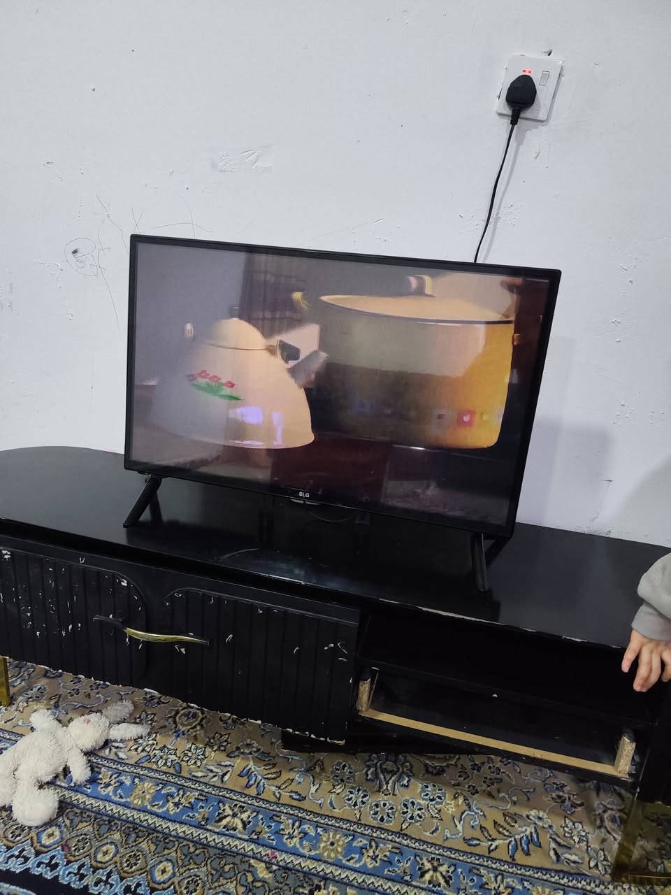 شاشه للبيع 32
انترنيت
شاشه نضيفه سعره 95الف
***********  
اربيل
