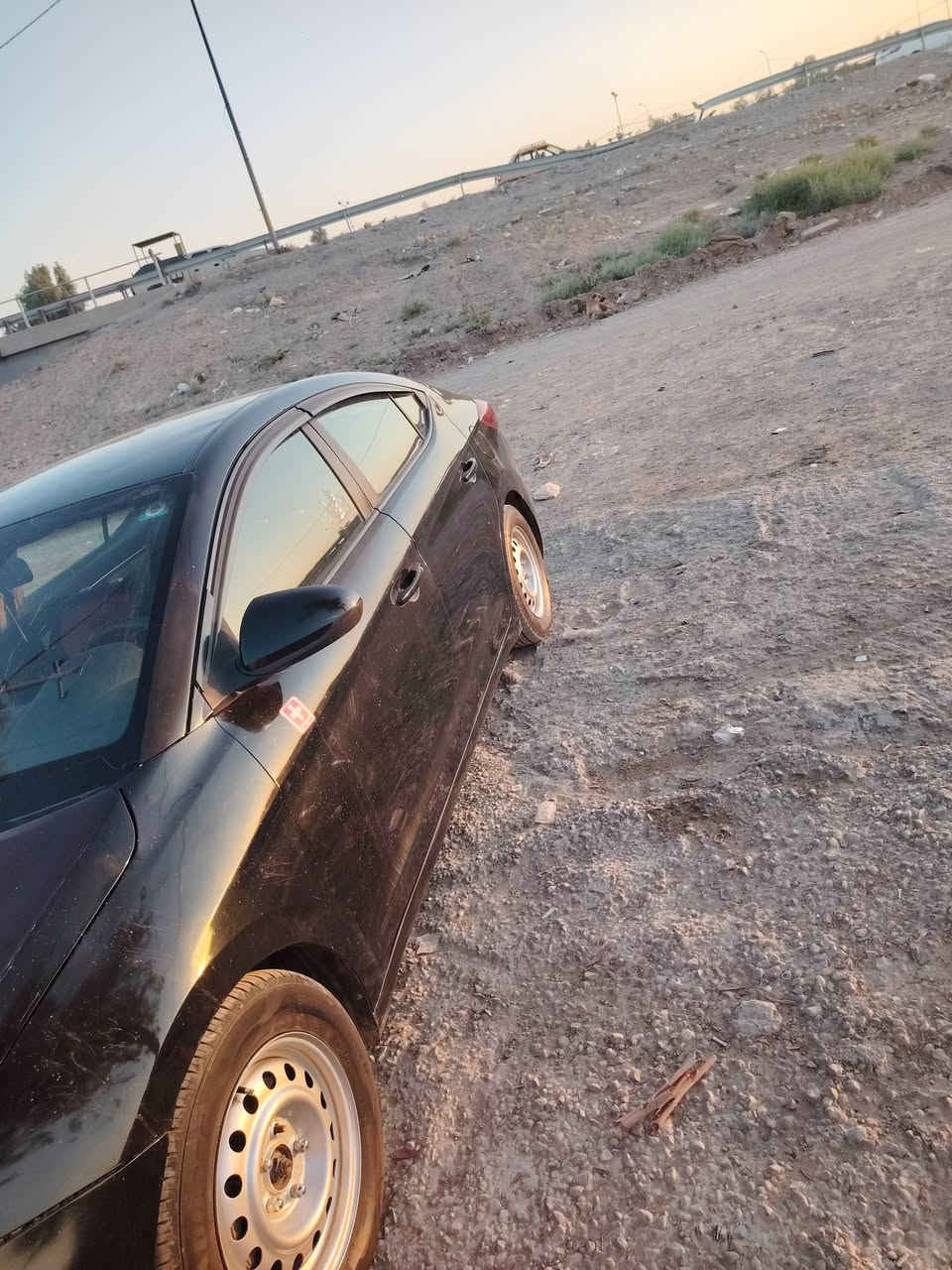 سلام عليكم النترا للبيع موديل 19 بسمي  السنويه رقم بغداد انكليزي  محرك دوش  وكير مكفول   وارد امريكي ليبل واحد  
محرك 2000
تخم تاير جديد صدر جديد 
تبرّد ثلج السياره جاهزة من كلشي 
مكاني بغداد 
السعر 1007 بيا مجال 
***********

