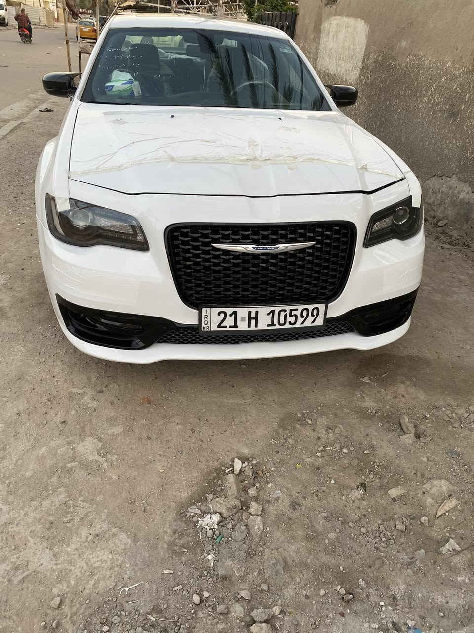 سلام عليكم اوبامه موديل 2018اصل سياره خليجيه صارت بيها صبغات هنا نصبغت حزام فول مواصفاتsالسياره  فول للخير ما سياره رقم سليمانيه تحويل مباشر بيها شاصي علئ كد شبرين وبعده مبين سياره اني ابيعلك عام  اكفلك شرعيات وگص السعر 175وبيه مجال حگ جيتك ملاحضه شرط التحويل عنوان بغداد المشتل ***********
