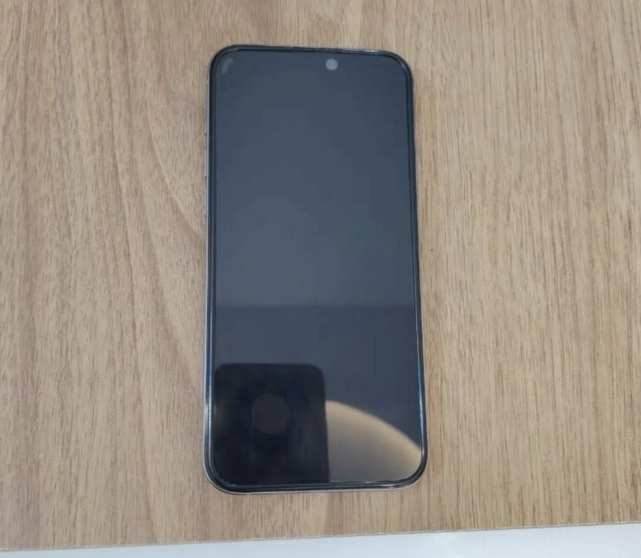 أيفون 15 برو ماكس مستعمل لون فضي ذاكره 256 
بسعر 550ومانختلف ع سعر
للاستفسار تواصل على رقم  ***********
