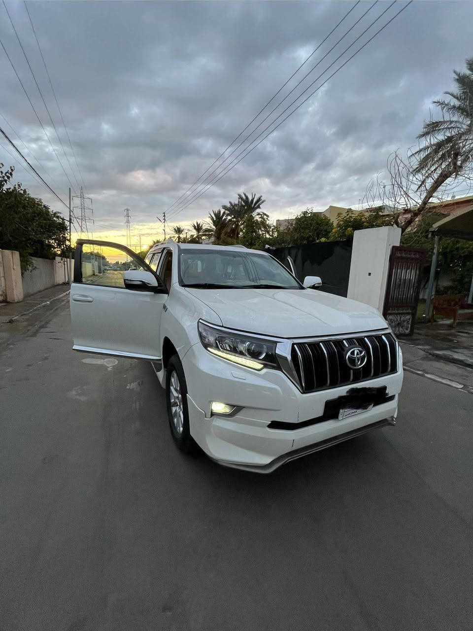 السلام عليكم
تويوتا برادوTX.L2019 فول مواصفات وكالة SRS ساس محرك 6
سلندر V6 لون ابيض كفالة من الصبغ
السيارة ماشية 77466KMالف حقيقي جديدة جداً رقم بغداد
بارد بيه شبر فقط
المواصفات :
لايت زنون داينمك متحرك
لد نهاري
زراك لايت
شاشة كبيرة + كاميرا
كراسي كهرباء 2
فتحة سقف
دبل تانكي
كشنات جلد بيجي
صمة
ثلاجة
تحكم ستيرن + كروز سرعة مانع انزلاق و فور ويل 4x4
شاحن وايرليس
تبريد 3 قطع + تبريد شاشة
مري شفط
شغيل عن بعد
السيارة مشالله امامكم نظيفة جدآ مال بيت العنوان:ديالى بعقوبة
بااسمي .. رقم الهاتف ***********
السعر415 ورقه يعني( 4شدات و15 ورقه)
