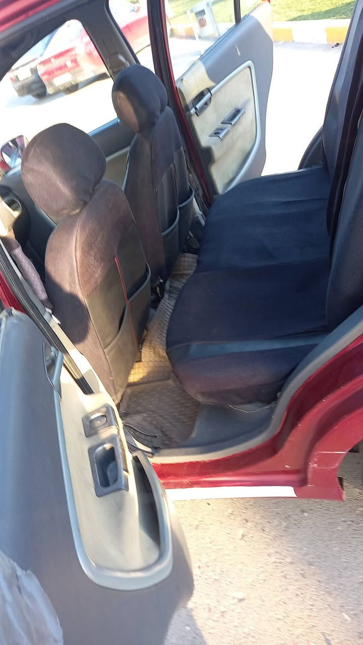 شيري اي وان 2013 محرك 1600 كير مكينه مكفولات تبريد تدفئ دوشمه جديده كهربائياتها كلها شغاله السعر  38 وبيها مجال بسيط مكاني بغداد تحويل ثاني يوم للاستفسار ***********
