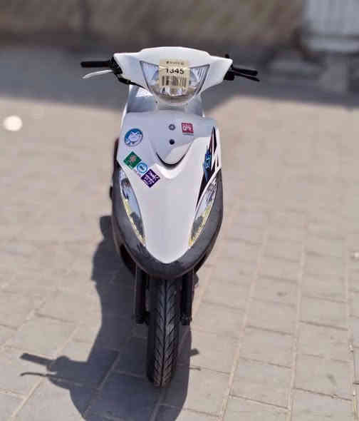 السلام عليكم دراجه رمبه مامفتوحه تجي تفحص وتروح 49 المكينه السعر 850 هاذا الرقم بي واتساب ***********
