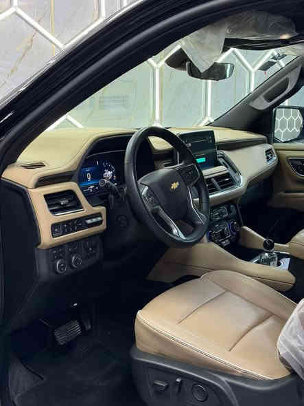 السلام عليكم تاهو  2023   برامر خليجي وكاله المنصور مكفوله كفاله عامه الكاعيات مامفروشه تكحيله صغيره كلش بلباب ومامبينه السياره مغلفه بلكامل حتى الجام مغلف رقم بغداد مميز 
المواصفات 
رادارت
داخل بيجي 
كشنات تدفىه تبريد 
دوس كهرباء 
اربع بصمات 
كشنات جلد 
بانوراما 
جكات
فوتوشوب 
السياره بسمي رقم بغداد 
ماشيه ٧ الاف بحالة الزيروا 
***********
بغداد المنصور 
السعر ٦٣ الف
