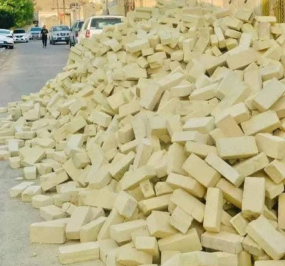 سلام عليكم اخوان طابوگ اصلاح درجه أوله والسعر 440 قالب ولون وعدد مضبوط الله شاهد 4250 شرط اذا نقص لاتنطي حساب  توصيل جميع انحأ ناصريه ستفسار خاص أو اتصال  ***********
