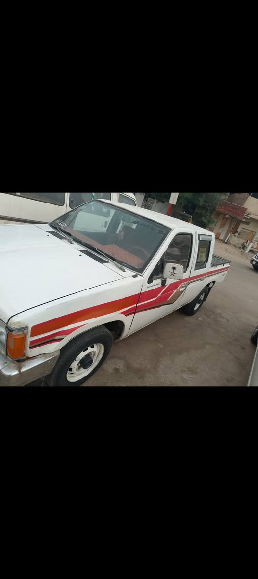 نيسان 92مديل رقم بصرة رقم نكليزي بسمي مي, مكاني البصرة ***********
