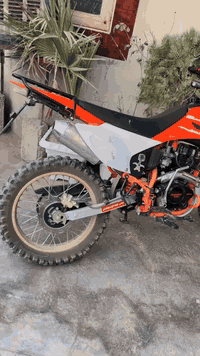 سلام عليكم قفاز للبيع كاويار حجم المحرك 200نضيف شرط المحرك الكهربائيات شغاله الرقم *********** خاص متواجد
