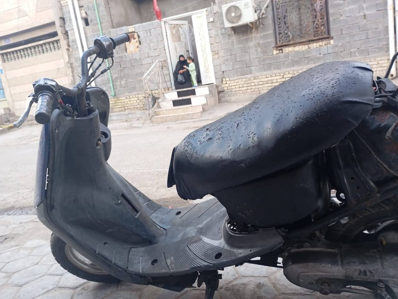 سلام وعليكم دراجه 5زروف السعر 100 و بيه مجال البصره الكزيزه *********** بس واساب
