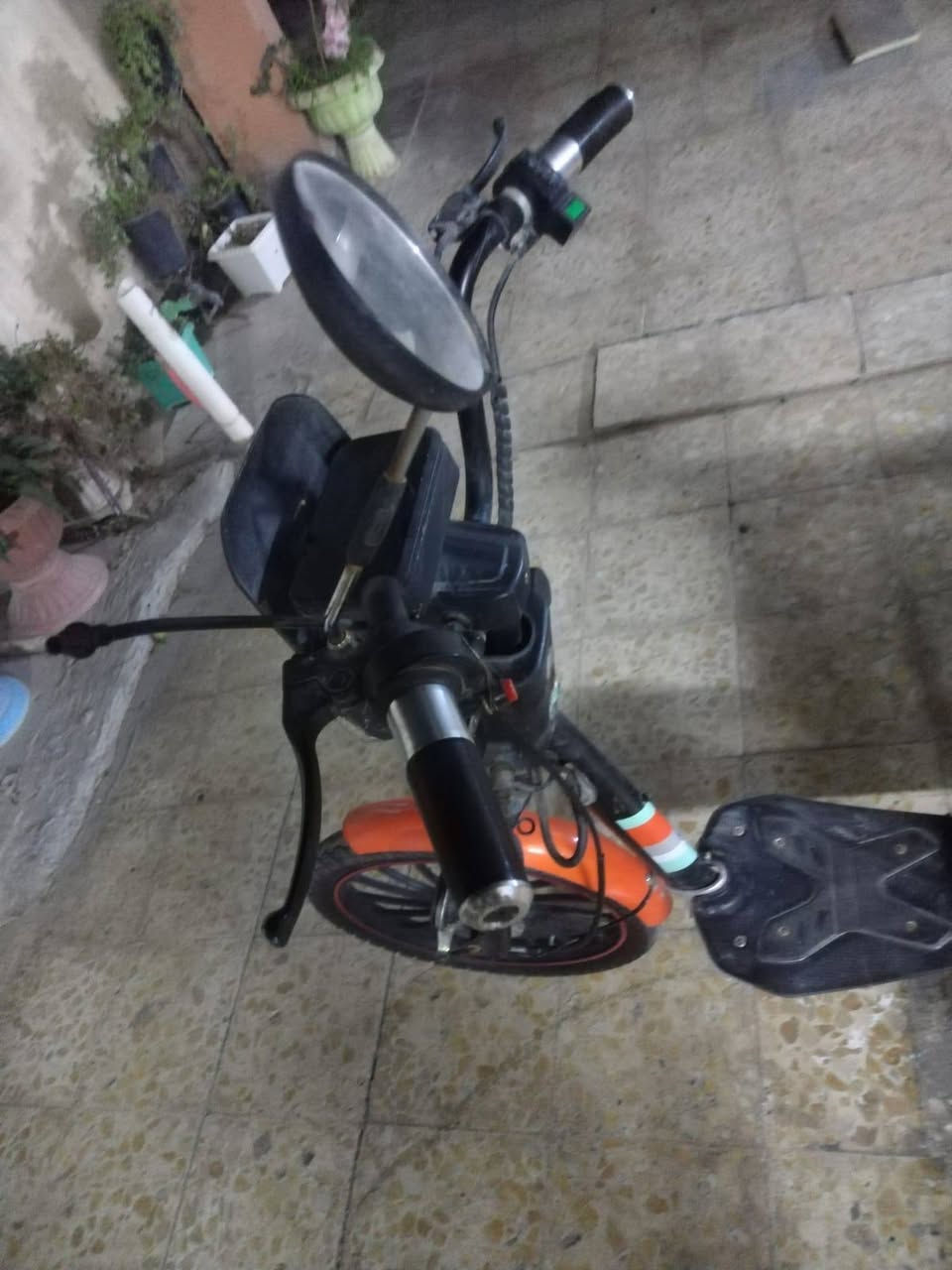 السلام عليكم
بايسكل شحن حجم 21 بايسكل جدا نصيف وكامل مكمل من ناحية كلشي السعر 150 وبي مجال


**إذا كنت صاحب هذا الإعلان وتريد حذفه لأي سبب، رجاءا أرسل رسالة إلى الدعم الفني**