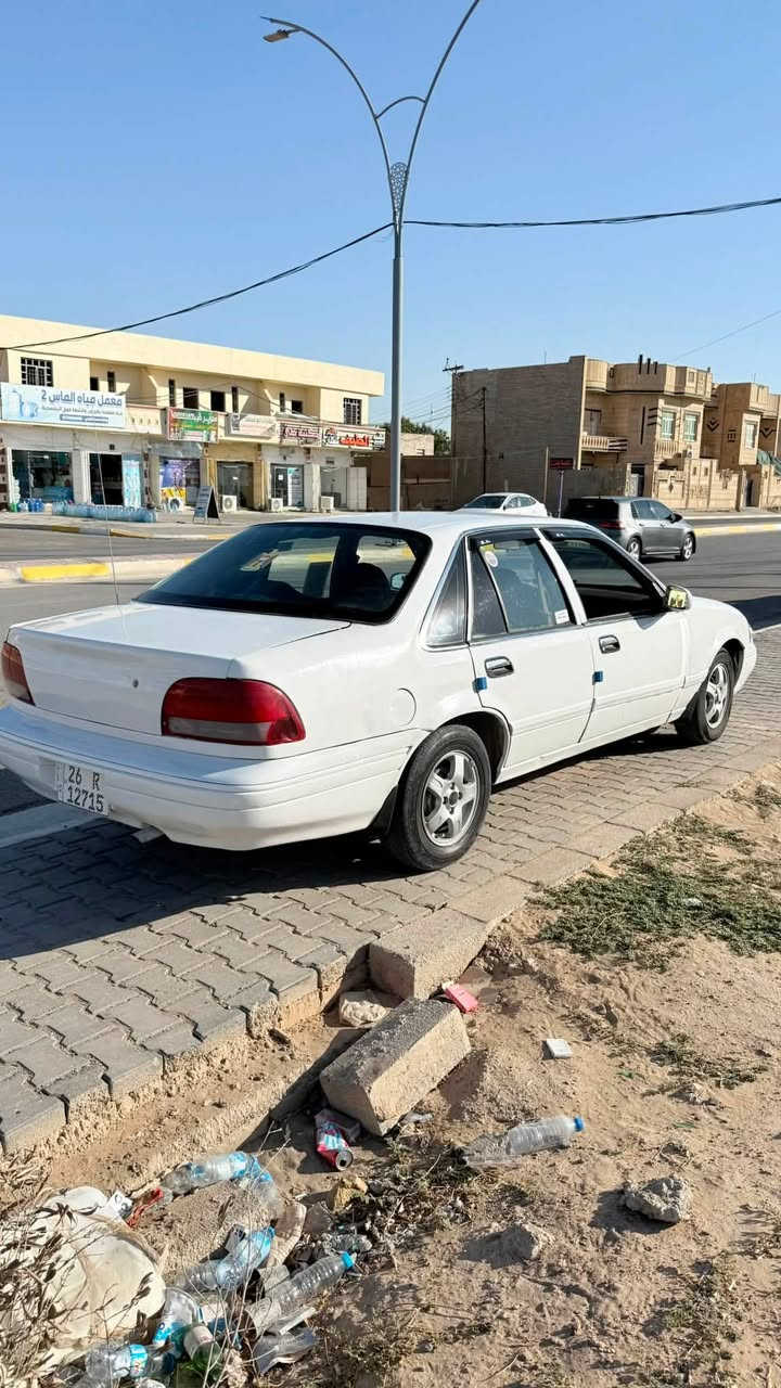 السلام عليكم الحلال للبيع
دايو فراشة موديل ١٩٩٦ 

رقم صلاح الدين بسمي انكليزي جديد سنوية لل٣١ 

السيارة لون ابيض المرغوب 

شرط التحويل و الغرامات 

محرك كير شرط ما بيهن عيب مكفولات 

صدر امامي خلفي كله جديد على ايدي 

تايرات جديد

مسجل بلادي 

حدادية كاملة ما ينقصها برغي

السيارة حلوة وناعمة بالمشي بشكل والسيارة بلادية ما تلكى بنضافة غرفتها بيها نقوصات خفيفة فقط

صبغ جمالية بدون ضرر شرط 

📍مكاني : صلاح الدين-تكريت-القادسية

السعر ٣٤ وبيها مجال بسيط مو هواي 

الشراي فقط يتصل على الرقم :
☎️***********
