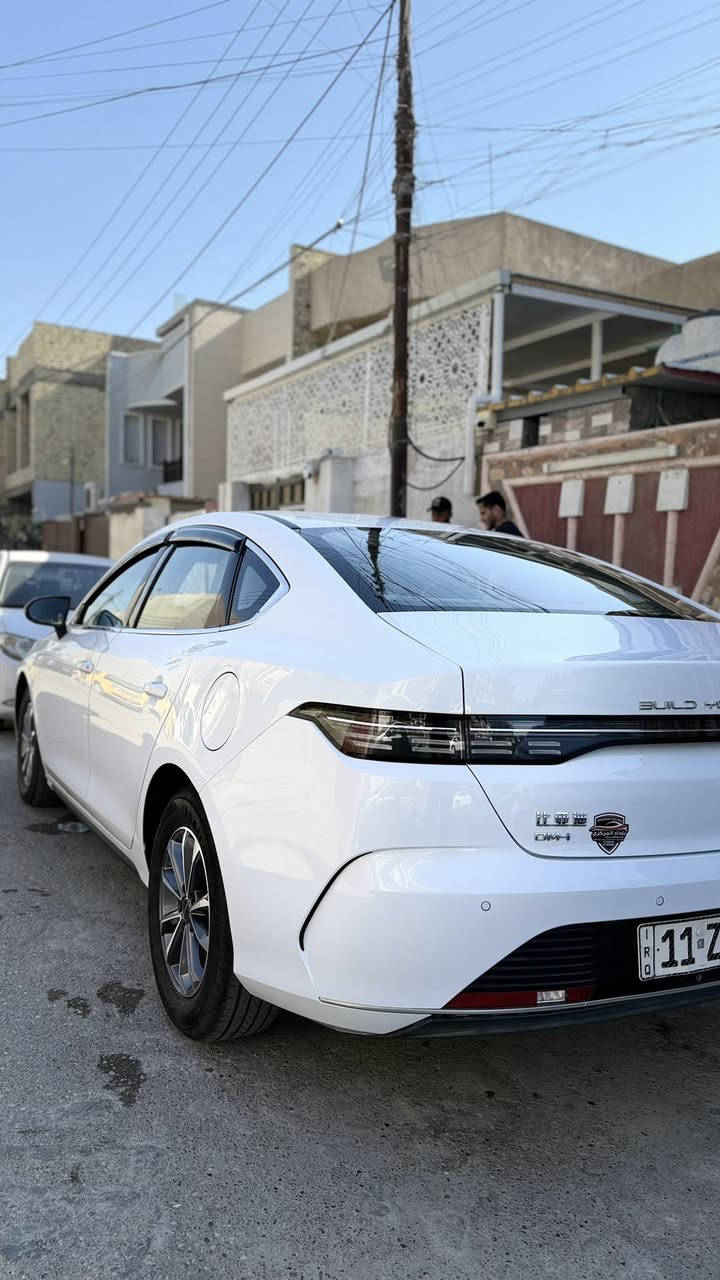 Byd 2025
ماشية20الف  
رقم بغداد سنوية جديد
بيها ضربة اثر دراجه موضحه بالصورة وكسرة بسيط في المازده مثل ماموضح بالصور 
العنوان بغداد العلاوي 
السعر 18مليون و500 الف دنيار عراقي وبيها مجال بسيط 
***********
