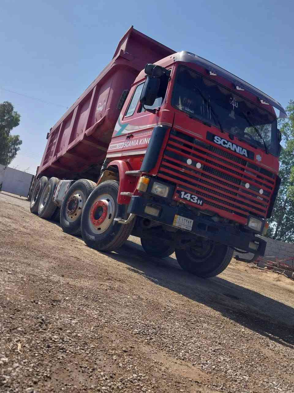 السلام عليكم للبيع كلابي سكانيه موديل ٩٢ عكرب مكينه V8. 500 رقم واسط بسمي للاستفسار اتصل ***********
