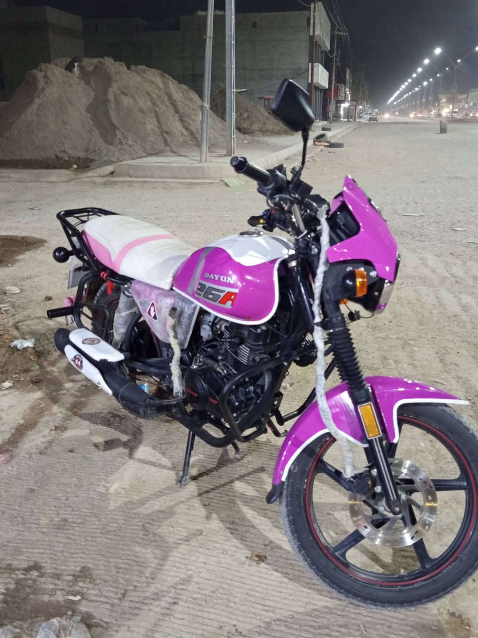 دايوان للبيـــع...🔕🏍️
الون ..وردي🩷
المكان ديالى بعقوبة الرحمه مقابيل شارع ابو رسول 🛜 

الموديل.. 2023 شكل 2024

اوراق سكنر ماشيه 25الف بس 

الدراجه كامله من كلشي والنظافه كدامكـم كلشي شغال

السعر 1300وبيه مجال قليل حك الجيه (مليون وتلثمـيه )

الي يريده يراسلني أو يتصل ع رقم الي مو شرايي لا  يتعبنه رحمه الواديكم ..***********
