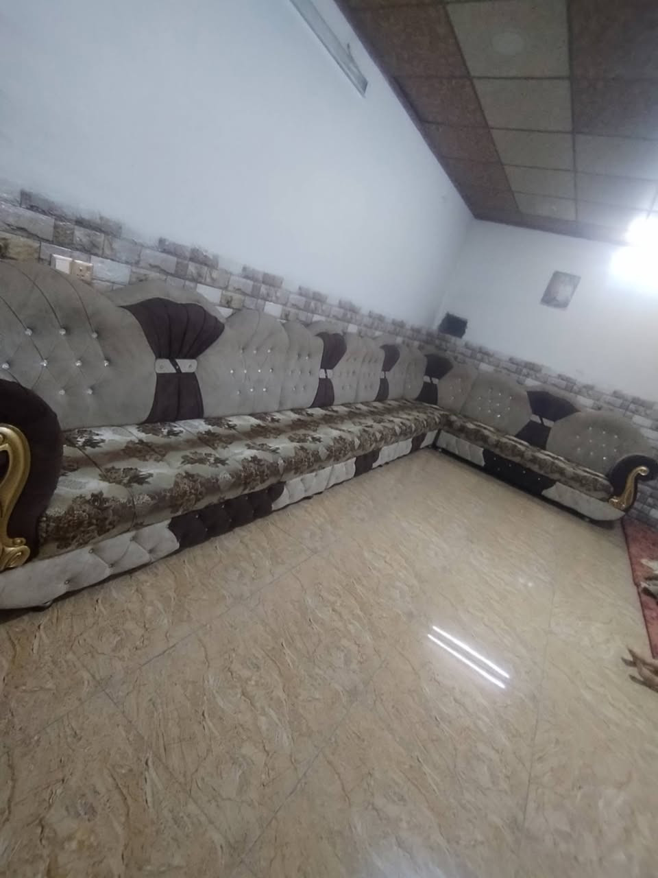 ديوان خشب عراقي ثقيل 9امتار سعرو 400وبي مجال عنوان حي الوحده


**إذا كنت صاحب هذا الإعلان وتريد حذفه لأي سبب، رجاءا أرسل رسالة إلى الدعم الفني**
