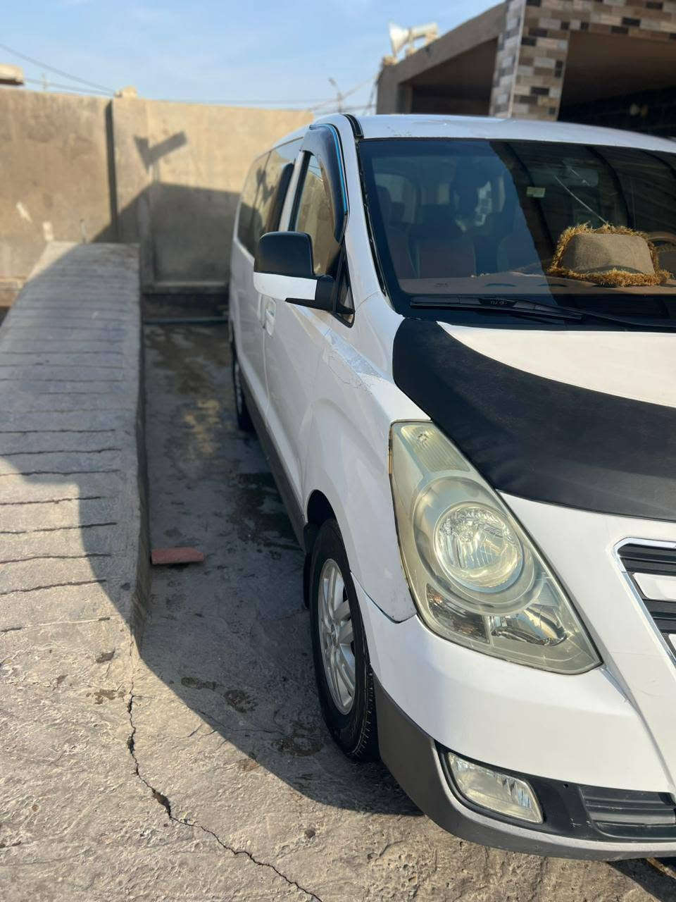سلام عليكم  ستاركس موديل 16 فول كير محرك صدر تبريد خير من الله رقم بغداد تحول ثاني يوم سياره مكفولة من صبغ بيها طخات كدام عينك  تجي شوف بيعنك وتختنع  سياره معروضه 190 وبيها مجال قليل  ورجان  لمو شراي لا يتعبني وتعبه  سوك كلشي بي  ***********

