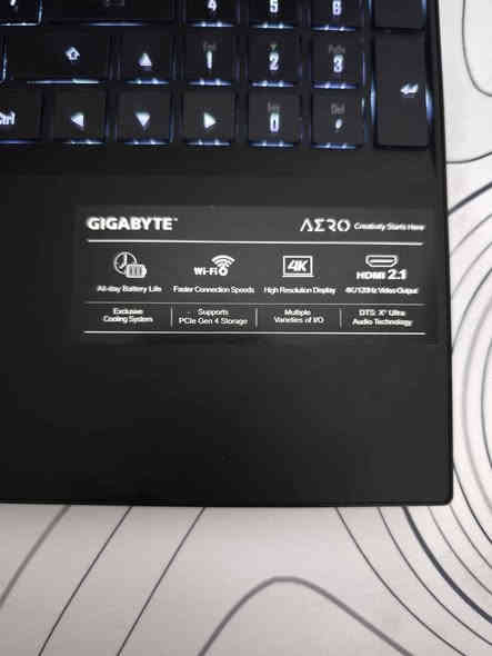 لاپتۆپێکی زۆر ناوازە بەکوالێتیەکی زۆر بەرز 
شاشەیەکی زۆر تایبەتی OLED لەسەرە 😱
نرخی تەنها 949,000

GIGABYTE AERO 15 OLED 
Cpu:Core i7 - 11800H (8core)
Gpu: RTX 3060 6G 
Ram: 16 DD4 (3200 hz)
Hard: TB SSD NVME
Display: 15.6"OLED 4k 60hz

گەیاندن بەردەستە 🚕
***********
*********** حلبجة
