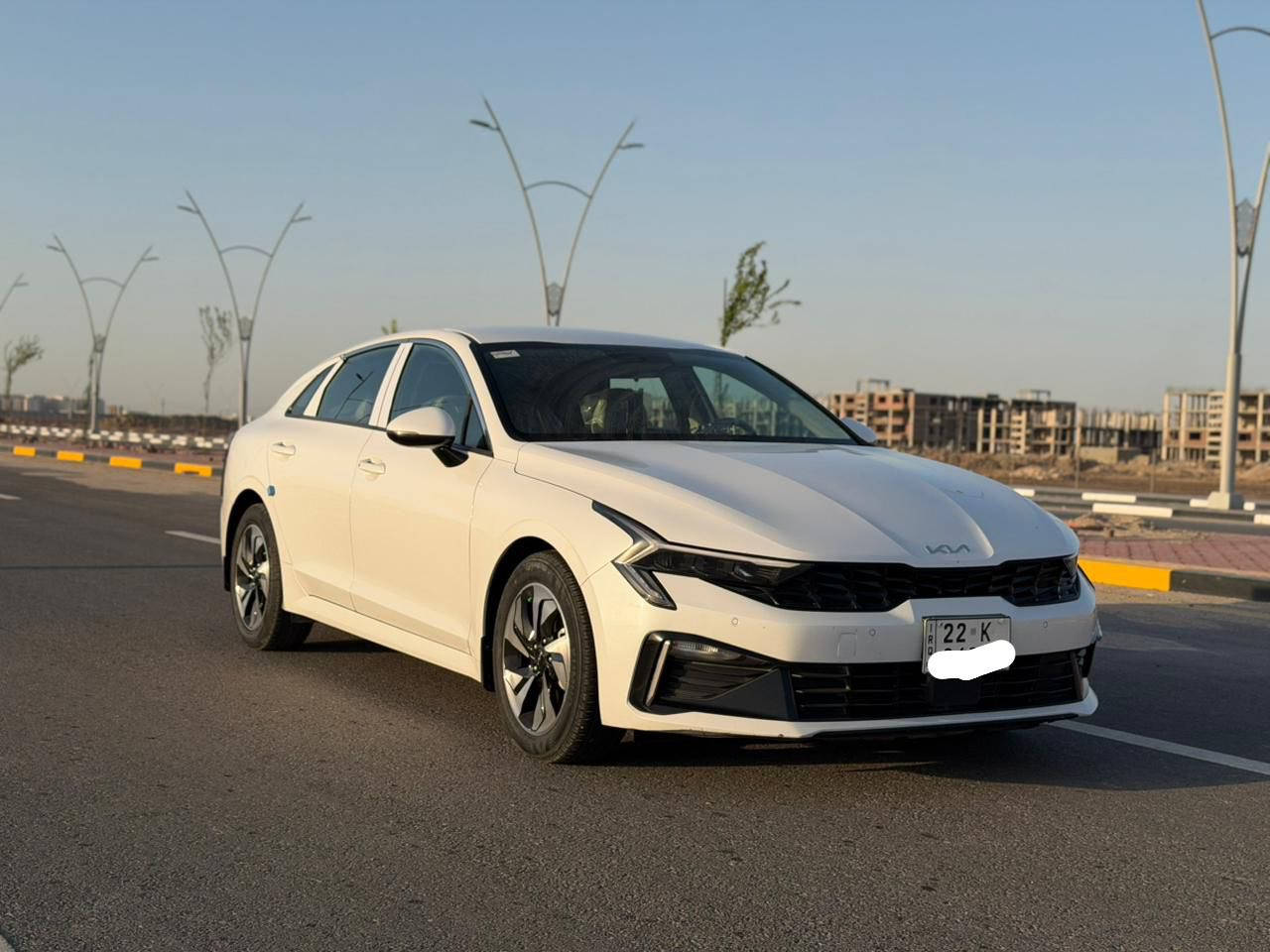 السلام عليكم. كيا K5
موديل 2024. خليجي رقم اربيل ( شمالي) مواصفاتها. بصمة تشغيل عن بعد تبريد قطعتين كشن كهربائي حساسات كامره شاشه كبيره تدعم كار بلي نضام قياده متعدد مثبت سرعه تحكم ستيرن كامل   كفاله عامة جديده السياره واحلا من الصور مواصفاتها باقيه معروفه 
مكاني بصره
شراي يخابر
***********
