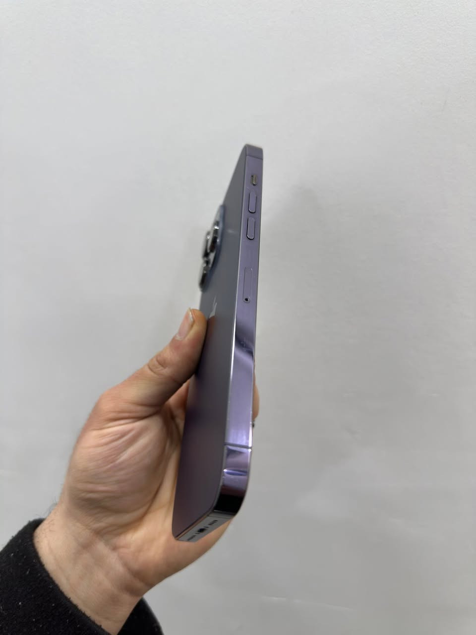 ايفون 14 برو ماكس لون البنفسجي المميز ذاكره 128 فقط مبدل بطارية نسبتها 100% و شاشة نوعية هيوستن معروفة فول OLED الوانها حلوة وسلسة 3 خيارات 

السعر 550 الف ( فقط بيع )

للتفاصيل عل هذا رقمي *********** وبي واتساب

مكاني الموصل واكو توصيل لكل العراق
