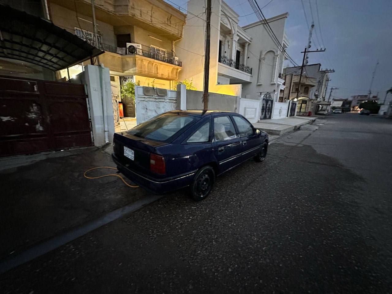 اوبل فكترا حجم 20
موديل 1992
السنويه نافذه من 2019 كارتونيه
كوبون بنزين
گير محرك شرط
حداديه 90/100
تخم تايرات جدد
خريطه الارفلو جديد
السعر 25 وبي مجال 
***********
