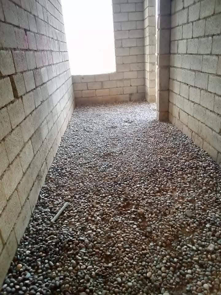 سلام وعليكم يوجد كادر تنظيف بيوت وتعديل تراب وفرش الحصو والكبس وتنظيف سطوح أماكن اللبخ للاستفسار الاتصال على الرقم *********** خاص مفتوح وتساب
