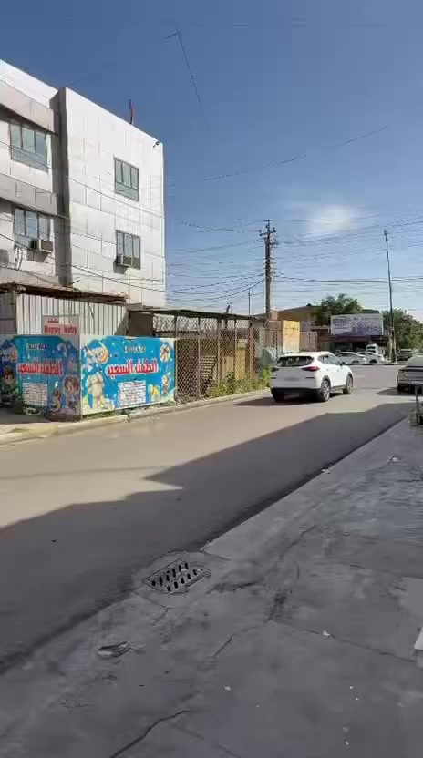 سلام عليكم محل لليجار يم الضربه يصلح مكتب دلاليه اوصالون نسائي اوحلاقه اومكتبه اي مشروع  المحل كامل ديكور جاهز للستفسار ***********
