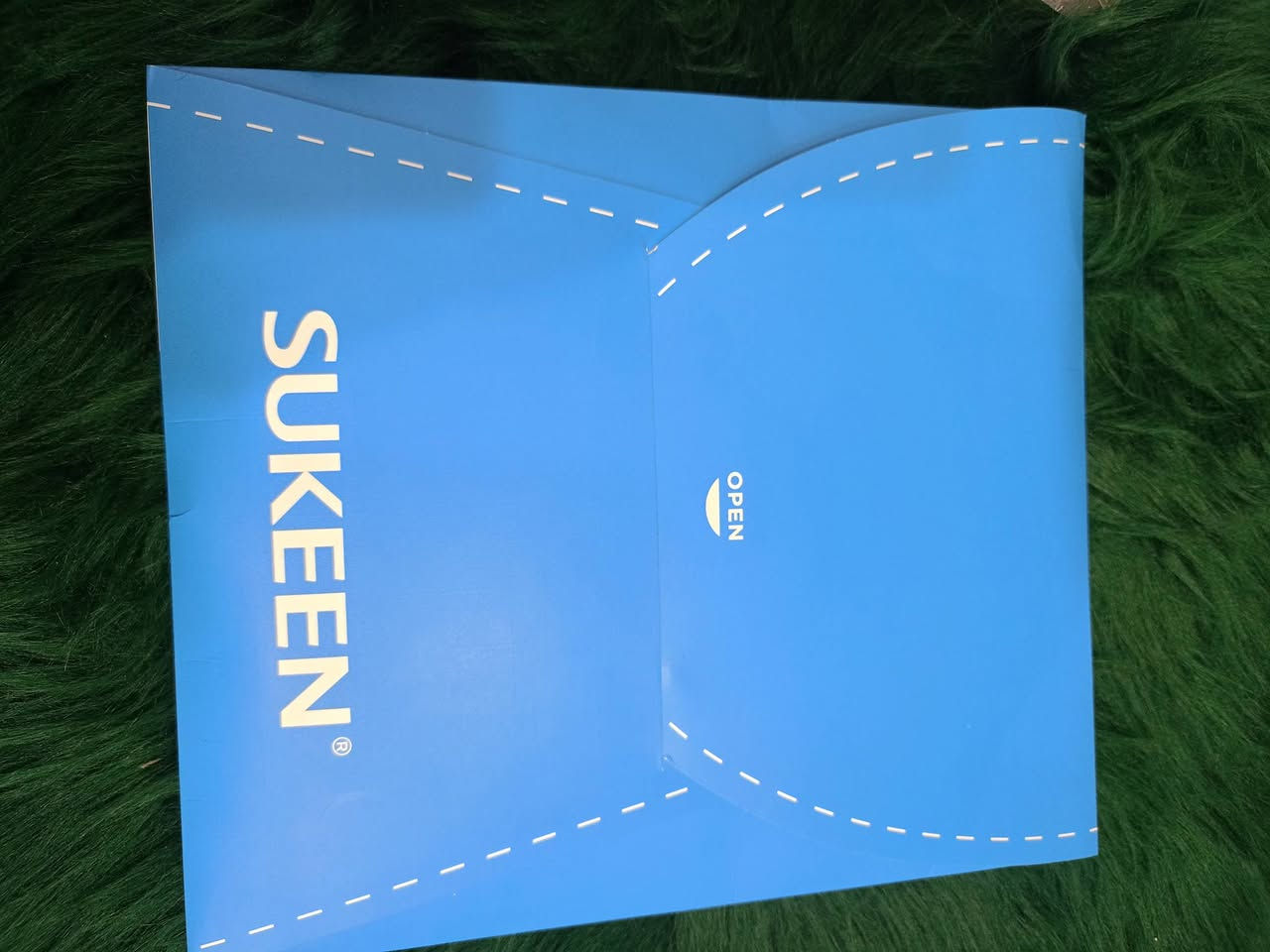 متوفرات مجموعه شفقات ماركة Sukeen قماشة بارد العدد 8 قطع وياهم مال اطفال سعر القطعه ب10 مع التوصيل والي يريدهم شلعه يدخلي علخاص وتوصيل موجود لكل محافظات العراق


**إذا كنت صاحب هذا الإعلان وتريد حذفه لأي سبب، رجاءا أرسل رسالة إلى الدعم الفني**