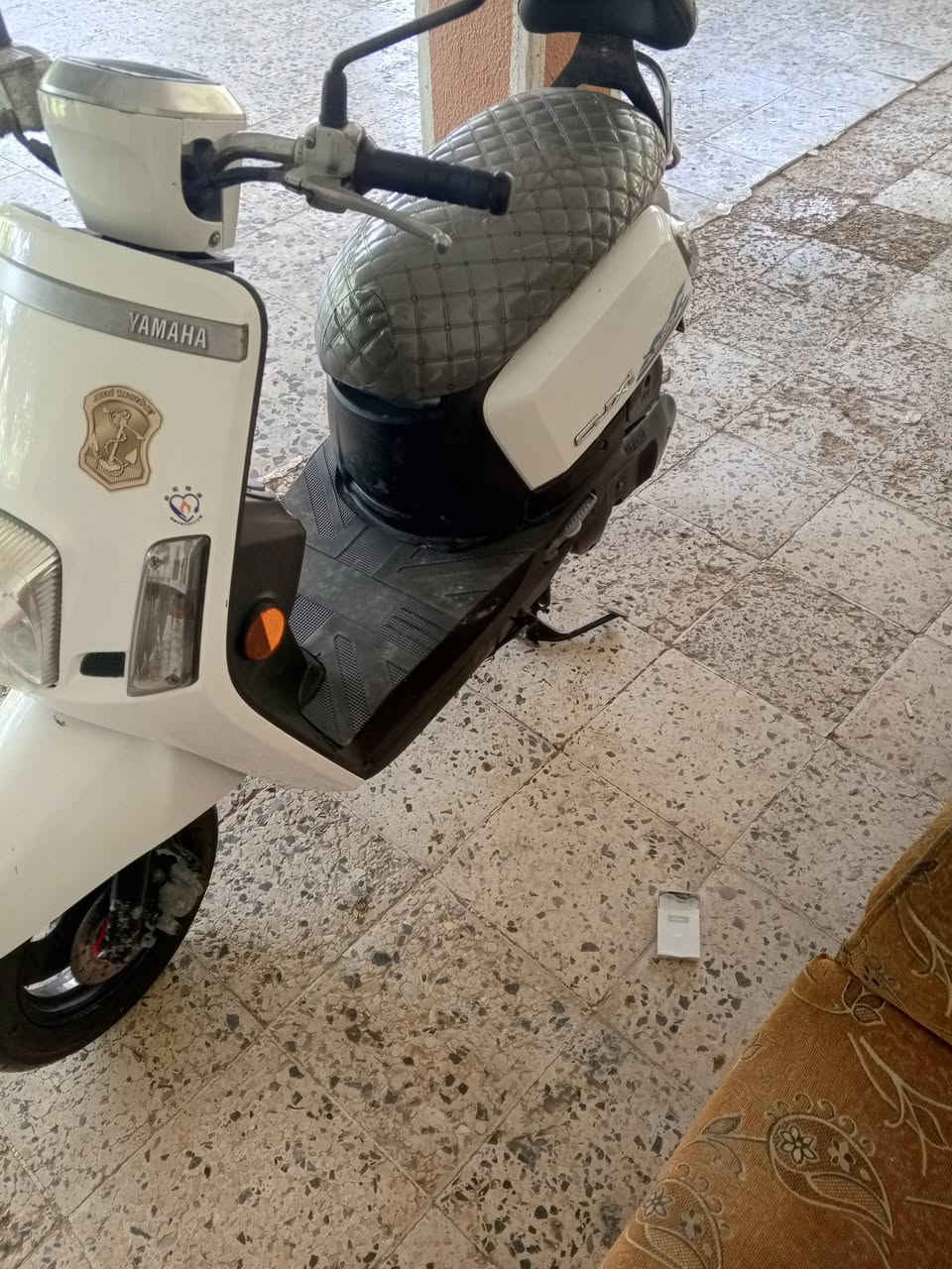 السلام عليكم شباب
دراجه بوليسي جديده ما ماشيه السعر مليون و ٢٠٠ و بيها مجال بسييط مكاني الجيلاويه 
***********
