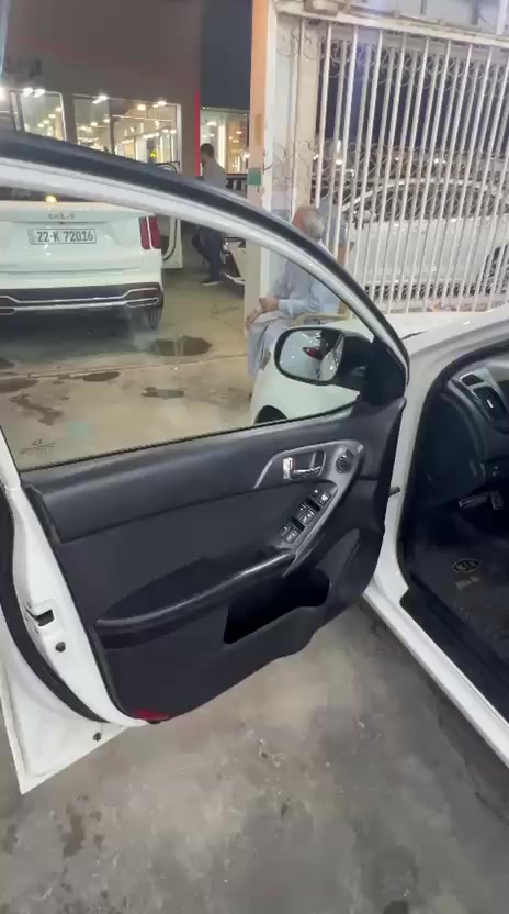 اقره المنشور قبل لتشوف الصور 

سيراتو 2013الشكل الرياضي فول مواصفات من كلشي ماشيه 150الف رقمها اربيل الجديد الانكليزي سنويتها لل2030الفيديو مصوره من اشتريتها قبل لااسوي رقمها وحاليا رقم جديد وبيها شاشه اصليه تدفئه تبريد فول السياره كفاله ماعده بارد بيها شي بسيط كلش السياره جديده ومبينه من  بلصور  مكان السياره نجف السياره باسم كردي تريد وكاله تريد مداور السعر 115وبيها مجال بسيط


**إذا كنت صاحب هذا الإعلان وتريد حذفه لأي سبب، رجاءا أرسل رسالة إلى الدعم الفني**