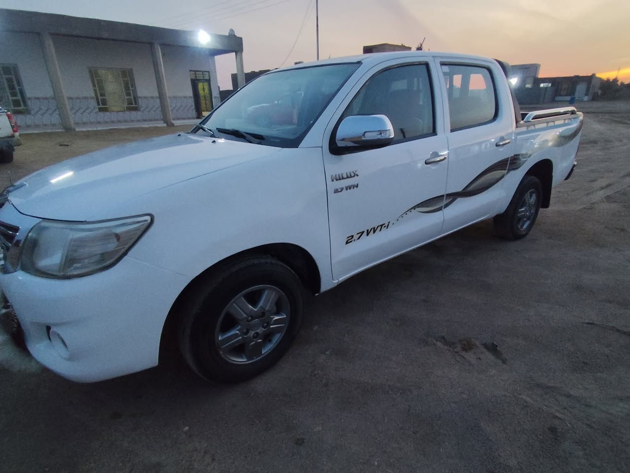 للبيع13كويتي شاصي19كير عادي بي چاملق بدون دواخل ولباقي مكفوله مكان ذي قار رقم بغداد نكليزي للتصال ***********
