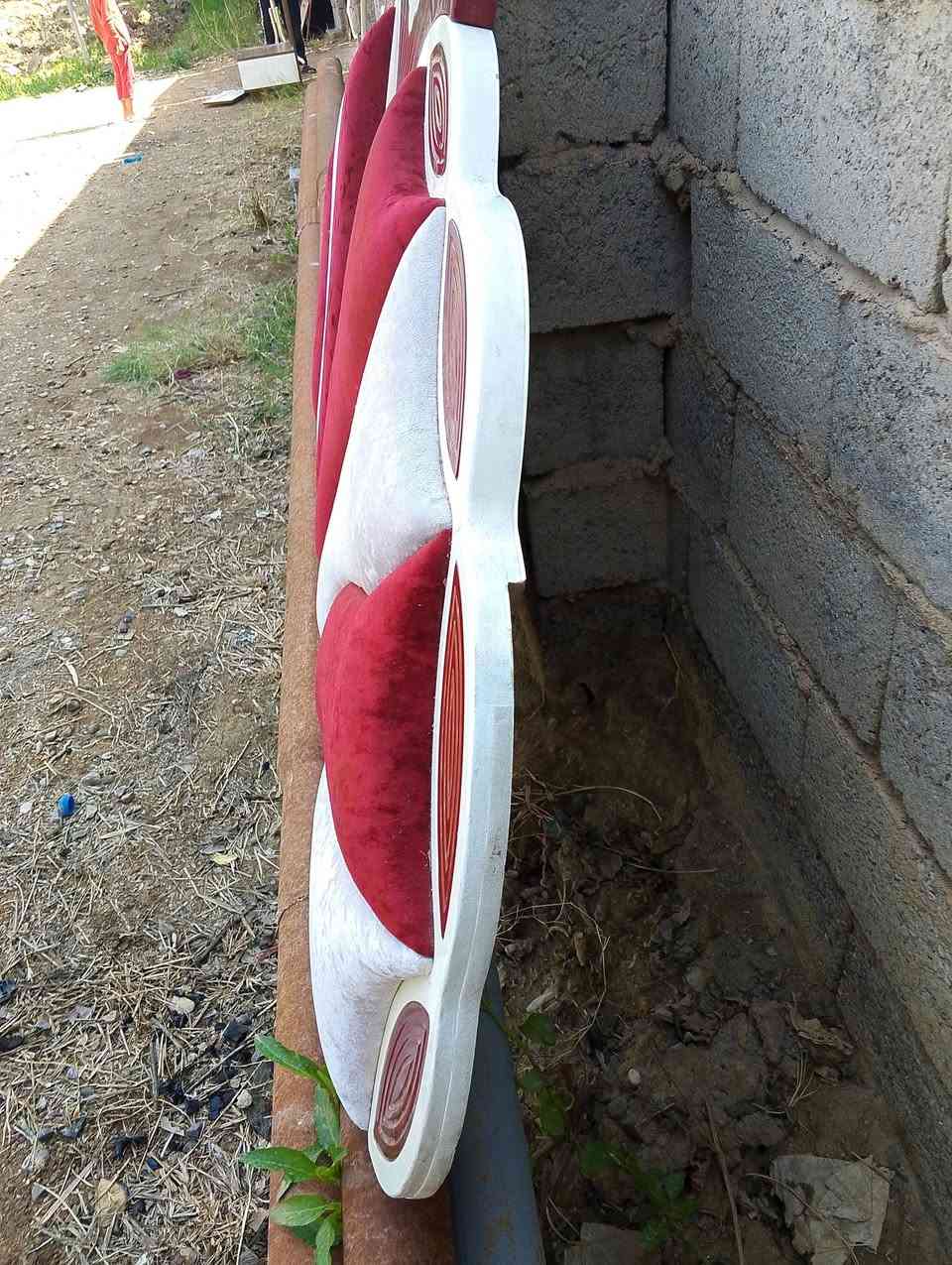 سلام عليكم عدي غراض البيع سعرمناسب رقم الهاتف ***********
مكاني بغداد المدائن الجعاره
