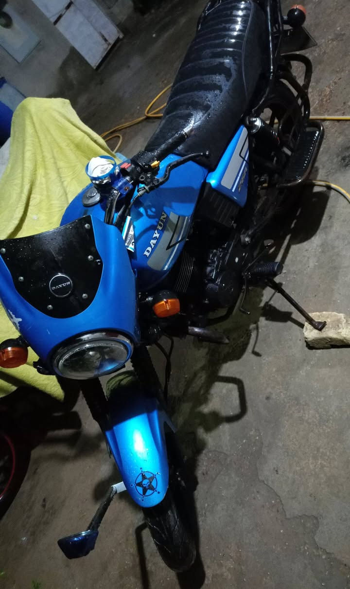 اللهم صل على محمد وآل محمد
دايوان موديل 19 أوراق أصولية كاملة.... دراجة حلوة ونظيفة ومرتبة// العنوان كوت الدجيلي 
***********
