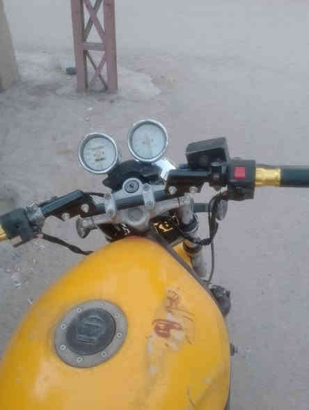 السلام عليكم مري خصت مدير الكروب المحترم  باندة 400 لبيع  كفالة عمة دبل فصلة سعر 850 وبيهة مجال مكاني بغداد  ***********
