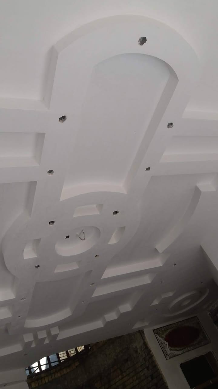 سلام عليكم ورحمة ألله وبركاتة
يوجد لدينا جميع أعمال ألبخ 
وألديكورات ألداخلي وألخارجي ضمن ألديكورات 
جص .. أسمنت .. بورك 
حي ألعباس . حي ألزهراء
ألمحمدية . حي ألحوراء . ألحر ألصغير . حي الامامين 
حي ألبارق . أيضآ جميع ألمجمعات ألزراعيه ضمن ألمناطق ألمحددة ..
+964 781 303 5716
