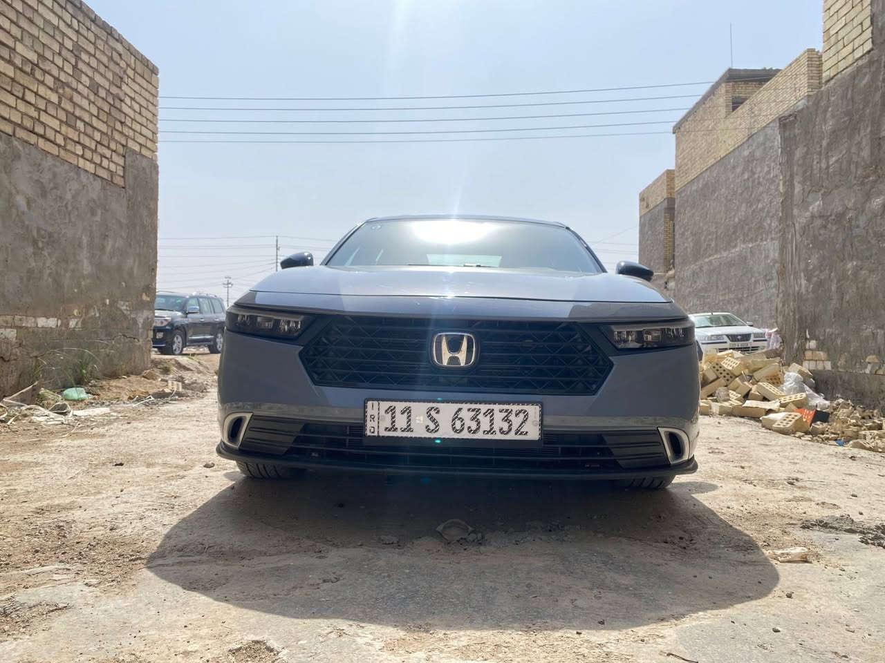 للبيع
هوندا  اكورد 2024ياباني فول مواصفات 
مرقمه بغداد السعر 163$ مكان بغداد 
صور الحادث موضحه بالمنشور

 هايبرد سبورت )

السيارة ماشيه 5 الاف 

• مكينة 2000 هايبرد تنفس طبيعي

• كير اوتوماتيك 

• شاشة كبيرة

•فتحه

• كاميرا خلفية 3 انظمة

• كرسي كهرباء  لون اسود  

• رادار امامي

• مانع تصادم

• محدد مسار 

• تصحيح مسار

• شفتات بالستيرن

• مثبت سرعة

• مانع انزلاق

• دخول ذكي 

• إنارة ترحيبية

• هندبريك كهرباء

•لايت عدسات زينون

• نظام اوتو لايت Auto

• لايت العالي زنون 

• حساسات مطر 

• حساسات دخول الإنفاق

• حساسات ضغط هواء الإطارات

• أوامر صوتية

• 3 أنظمة قيادة (eco, ev, sport)

• بلوتوث

صور الحادث مرفقه 
رقم ***********
