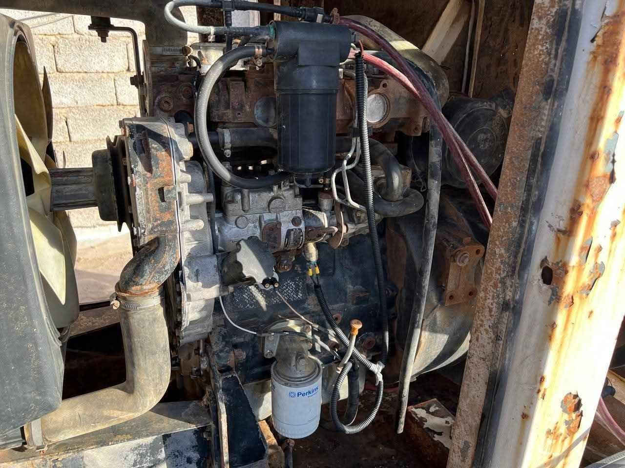 للبيع مولد بيركنزانكليزي سوبر 50 KVA

✅ يتحمل حمل فعلي حتى 200 أمبير.
✅ المولد معمرة بالكامل وجاهز للعمل.
✅ بطارية جديدة.
✅ حالته ممتازة ولا يحتاج أي مصاريف.

💰 السعر: 42 ورقة، وقابل للتفاوض بشكل بسيط للجادين.

للاستفسار أو المعاينة، يرجى التواصل على الرقم .*********** كربلاء, العراق
