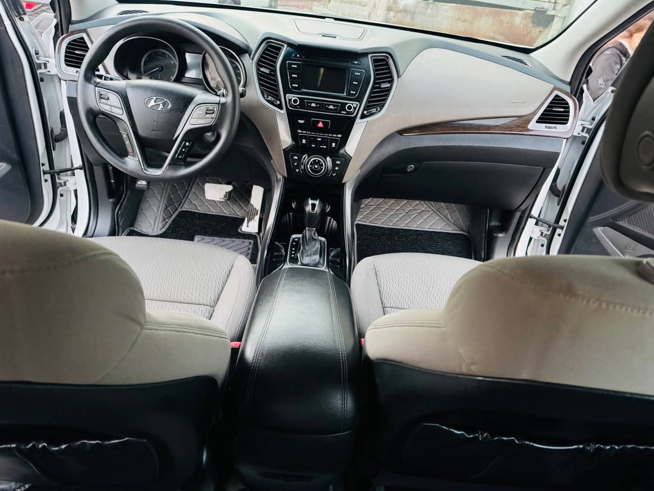 السلام عليكم سنتافي 2017 رقم بغداد باسمي انكليزي لون ابيض صدفي محرك 2400 مكفول كير مكفول صبغ تبديل حادث مكفول تكشير جراد مكفول السياره اكلين جديد مواصفات نص فول جاهزه  رايد امراوس وانطي فرق حسب الاتفاق مكانها بغداد متواجد خاص بغداد, العراق


**إذا كنت صاحب هذا الإعلان وتريد حذفه لأي سبب، رجاءا أرسل رسالة إلى الدعم الفني**