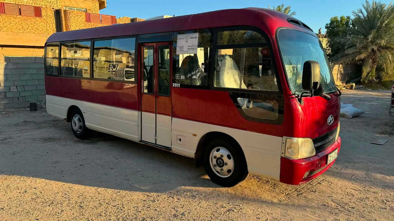 بسم الله خير الاسماء 
السلام عليكم كوستر هونداي كاونتي 30نفر طويله 🚌
السياره موديل 2011
دوشمه كشانه جديده كهربائيات بحاله جيده 
باتريات جديده 
 وياله اماميه جوبلس 
تايرات زوج امامي جديد الخلفي نص عمر 
السياره محوره فجوج دسك  امامي 
كير اكسل بحاله جيده 
المحرك 4000 104 بلادي 
دبل كمبريسر 
السياره رقم سليمانيه ب اسمي السياره 
السياره معروضه ب شدتــين  يعني 200ورقه   وبيها مجال رقم الهاتف ***********

