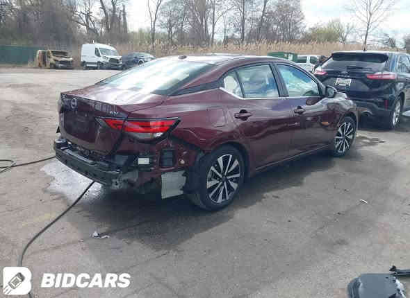 نيسان سنترا موديل 24 فول مواصفاتSV سيارة موجودة بالحرة تريد مطروح بالحرة تريد مكمرك حسب الاتفاق مكاني بغداد السيدية للاستفسار ***********
