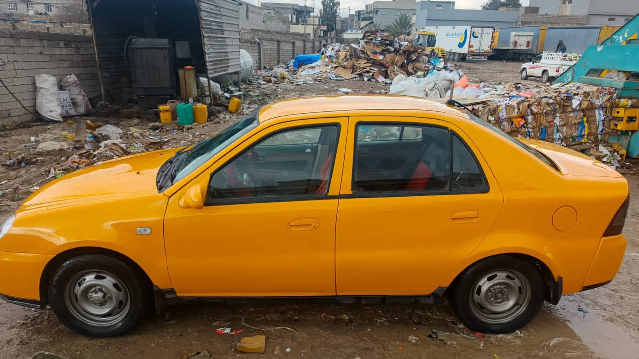 لبيع سيكي مديل 13  صبق جمالي بدون دواخل سياره جاهزه ما يعوزه كل شين السعر خاص رقم صاحب السياره ***********
