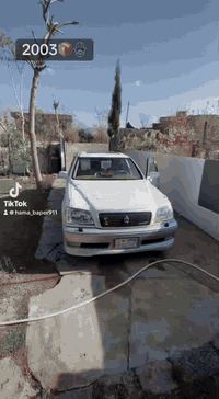 مەلیکە مووس موس  
مەکینە گەوەرەی ١٧٥

٣دووگمەو پەردە

پشتو دوای کریستال

٤کوشن کارەبا 

کوشن جلد 

سەیارەکە لۆک لۆکە

بەس شوین مەسەکانی بۆیەخە

یەک چالو شوختی نیە

نرخ٥٢محەمەلە

***********
