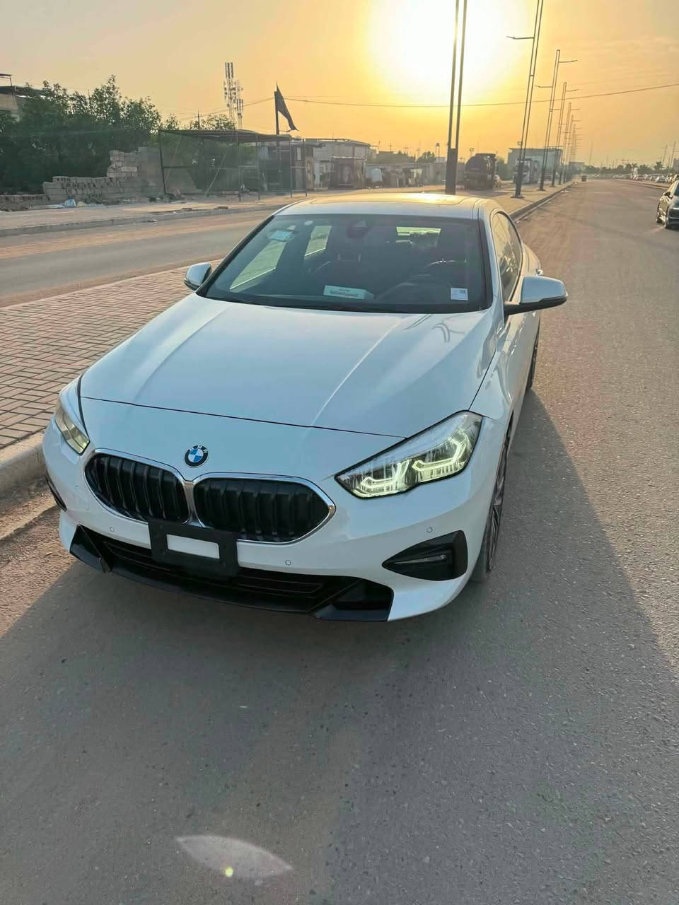 للبيع
Bmw الفئة الثانية موديل
الممشى ١٥،٠٠٠ كيلو فقط جديدة 
فول مواصفات بدون رقم فحص موقت 
السعر. ١٩،٠٠٠$ 
حادث بنيد وجاملغ تعديل بارد  
***********
