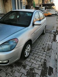 اكسنت ٢٠٠٩ • محرك ١٦٠٠ • كمبريسر عاطل