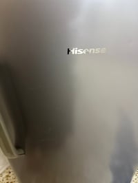 ثلاجة • للبيع