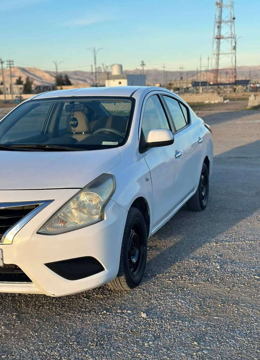 نیسان لاکشمیبای مۆدیل 2015
ڕەقەم و سەنەوی هەمووی هەتا کۆتای 2027 تازەیە
تەحویلو غەرامە بەشەرتە
سەیارەکە زۆۆر توندوتۆڵە و بێمەسرەفە
سۆنەرەکەیم داناوە پێشو پشتی دەعمی نییە
گێڕو مەکینەو تەبریدو تەقەو ڕەقەو تەحویل و غەرامە هەمووی بەشەرت دەعامی بۆ دەعامی بەشەرت
شوێن... هەڵەبجەی تازە
نرخ... 86 گەڵاو معامەلە
ژ.م...***********
*********** السليمانية, العراق
