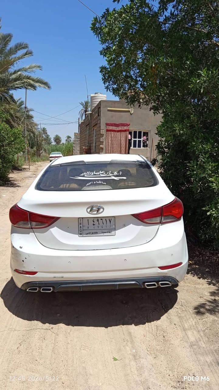 سيارة النتره البيع موديل 16 بيهه قطعين السعر 110 بيها مجال ،،،،*********** مكان النجف
